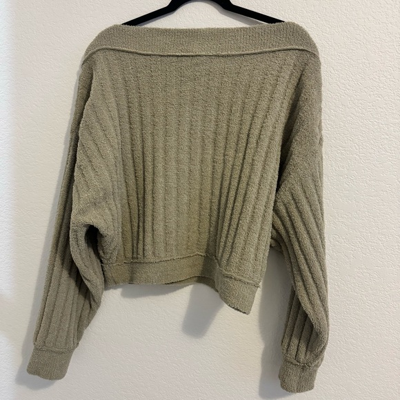 Free People Women's Cabin Fever Pullover. Gray/Tope Color. Size XS - Picture 14 of 15
